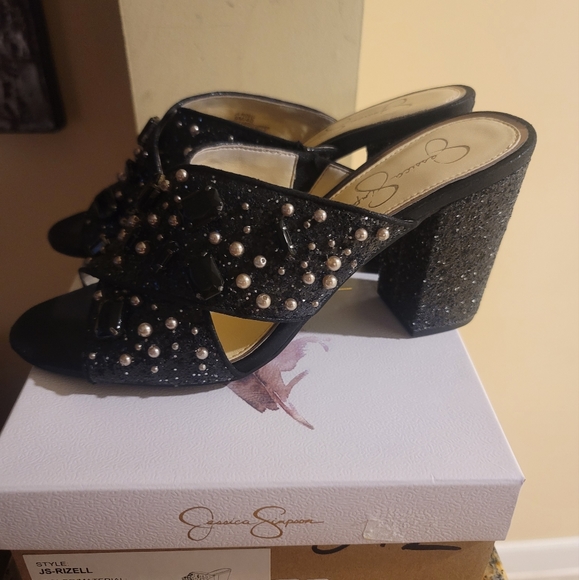 Jessica Simpson RIZELL, Black Sequin and pearl Mule Pumps - Picture 3 of 7